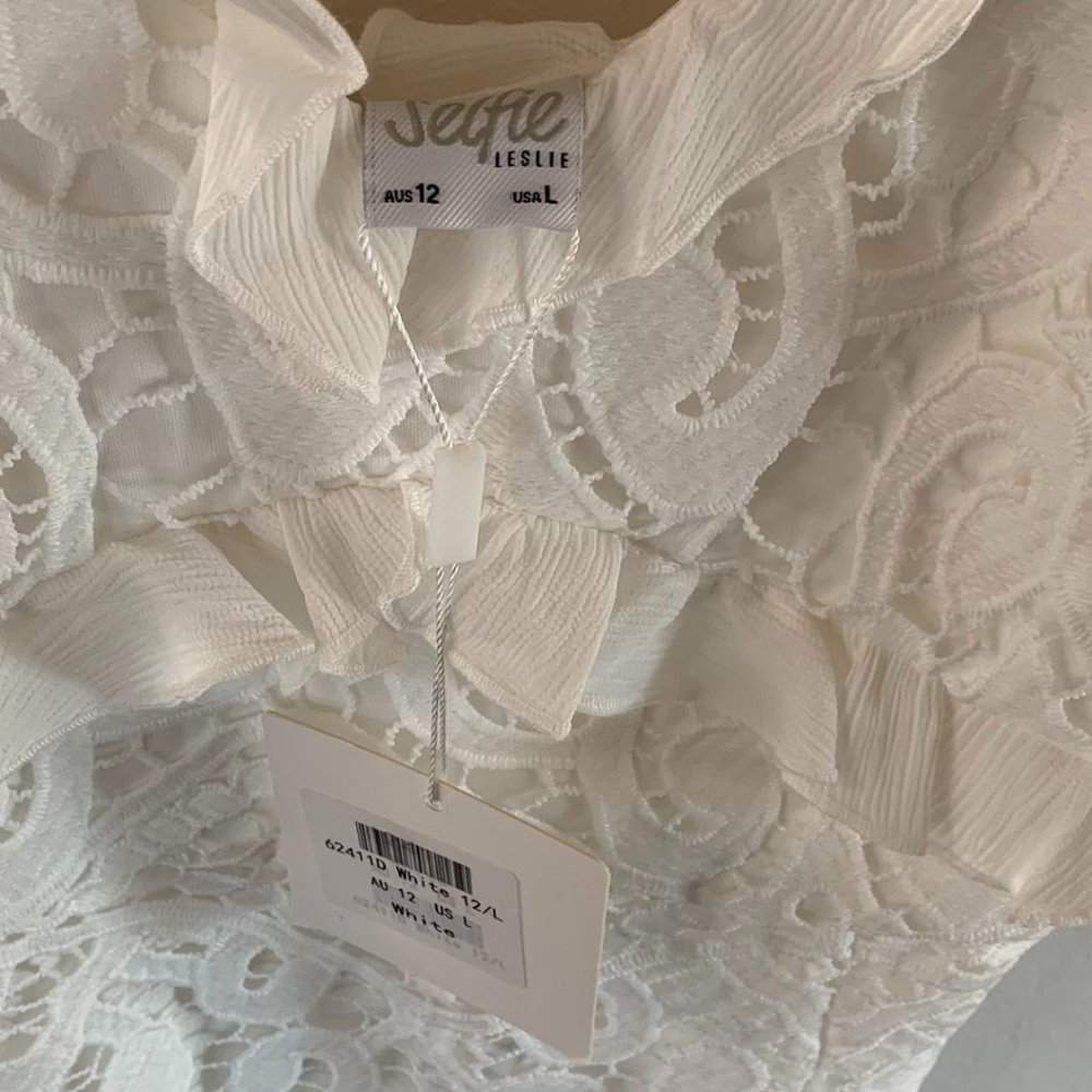 Selfie Leslie - High Low Hem White Lace Dress